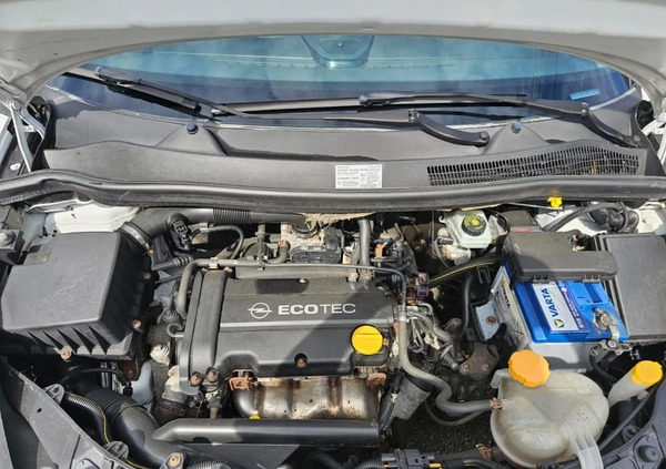 Opel Corsa cena 18900 przebieg: 152435, rok produkcji 2009 z Wołomin małe 742